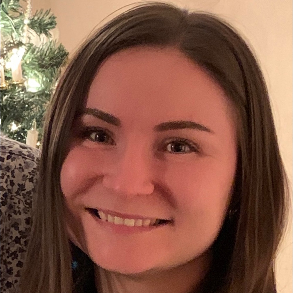 Meet your Posher, Olena